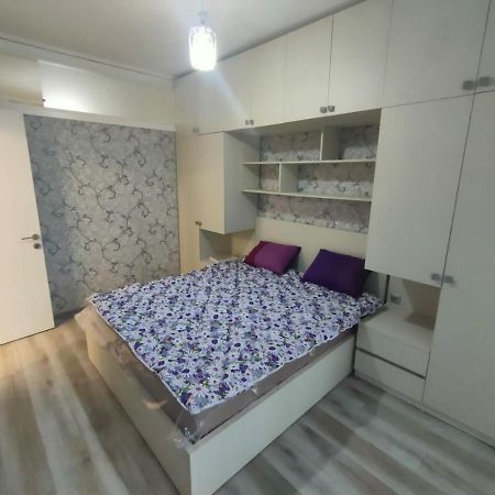 Lilia Appartamento Batumi Esterno foto